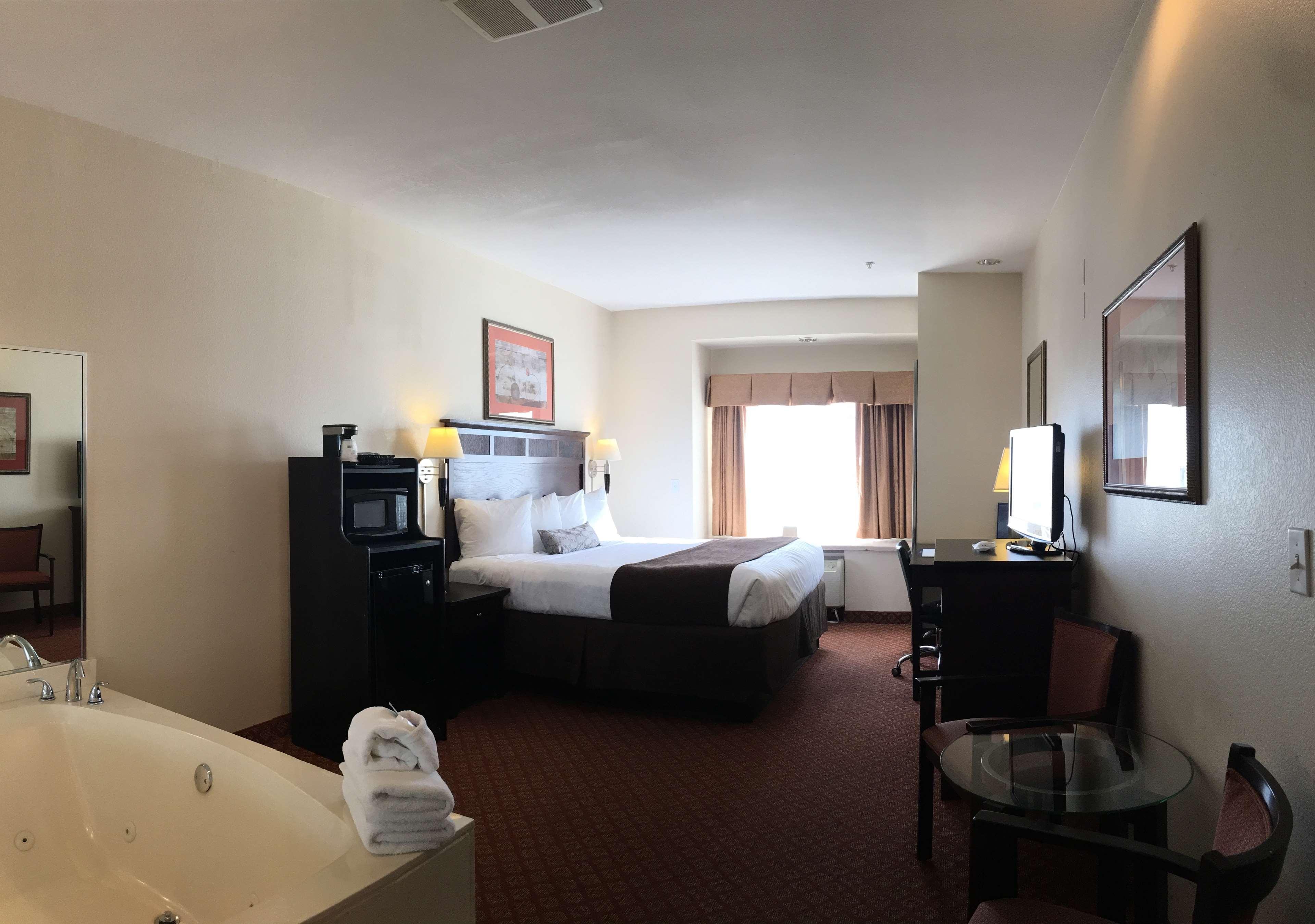 Best Western Roanoke Inn & Suites Ngoại thất bức ảnh