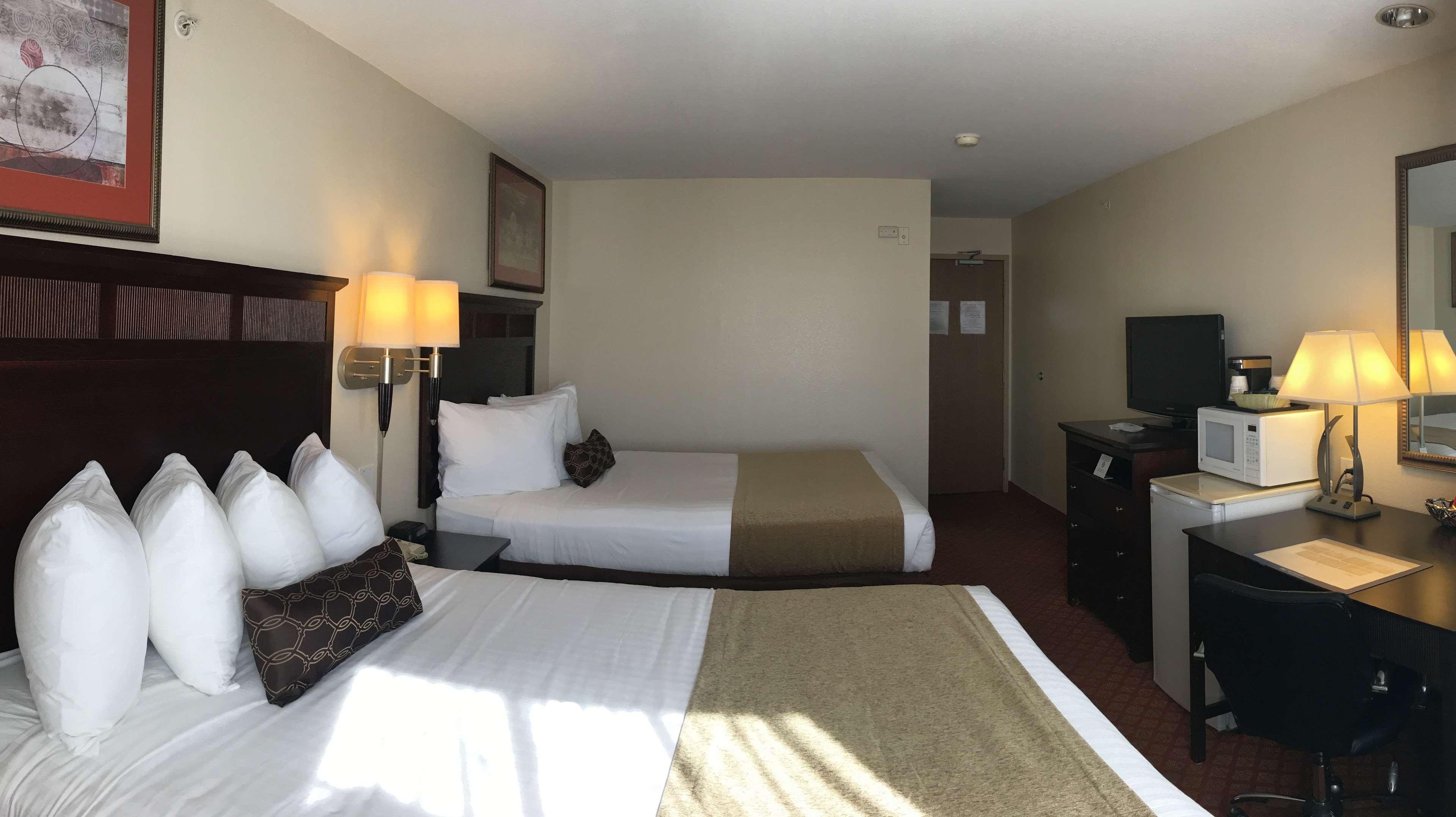 Best Western Roanoke Inn & Suites Ngoại thất bức ảnh