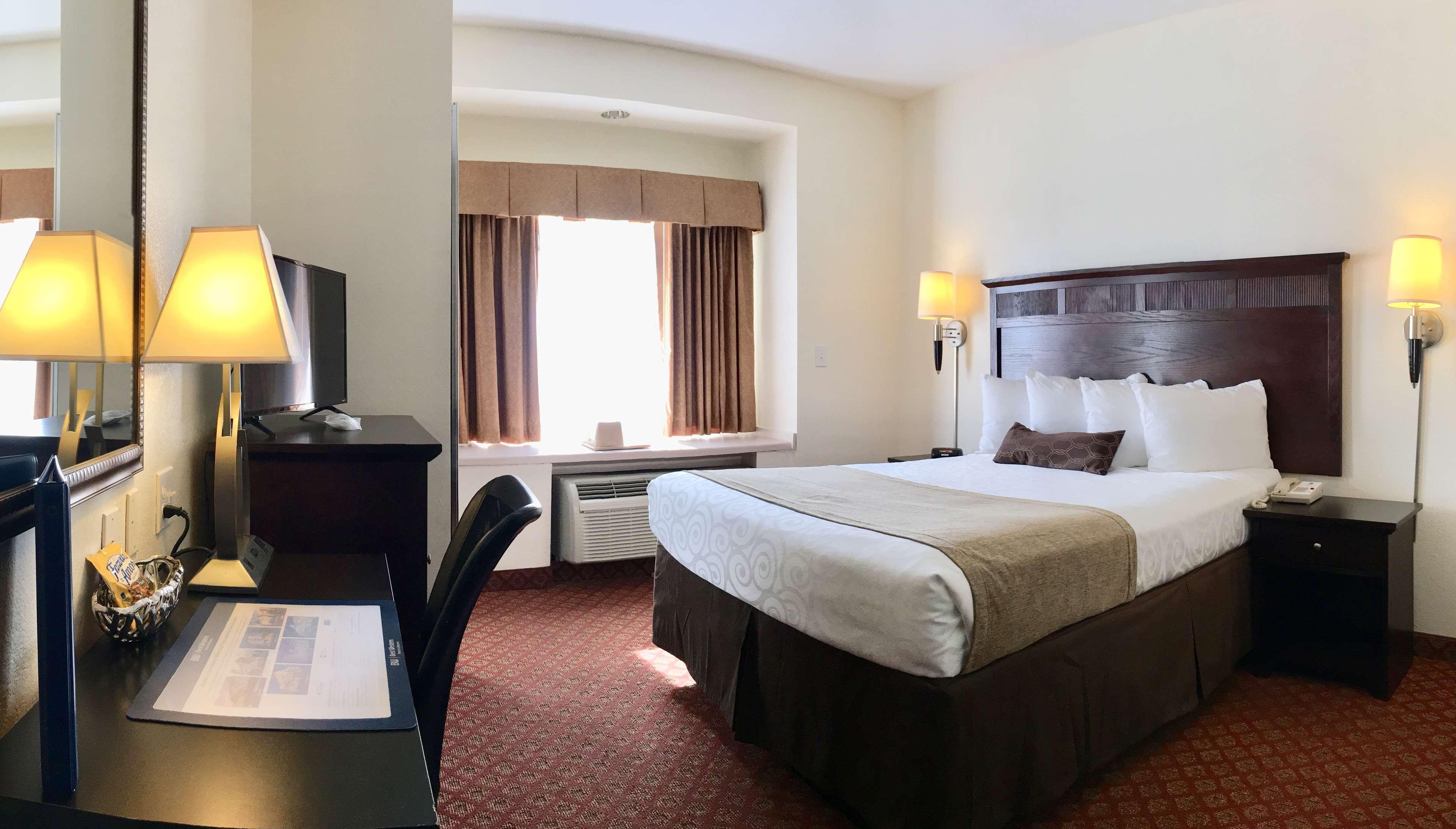 Best Western Roanoke Inn & Suites Ngoại thất bức ảnh