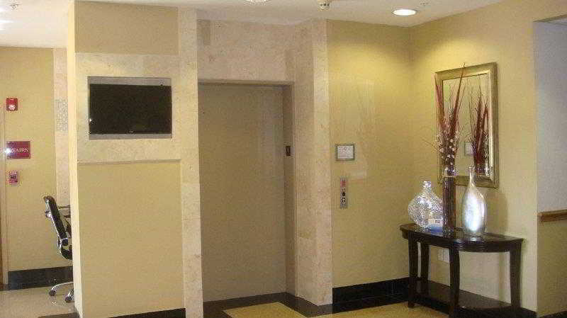 Best Western Roanoke Inn & Suites Ngoại thất bức ảnh