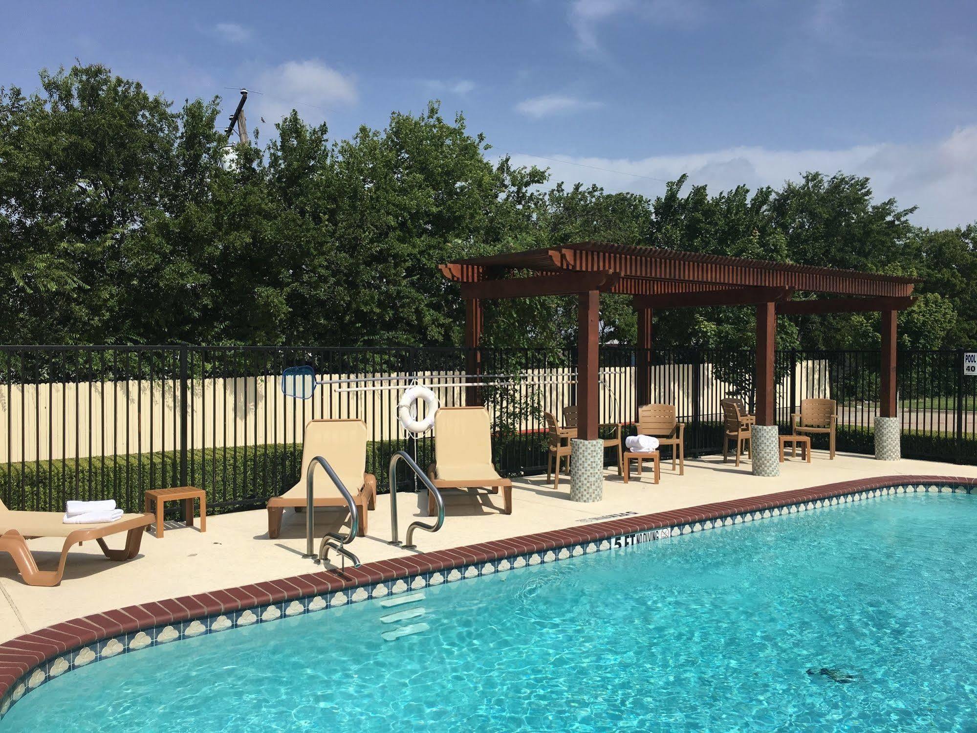 Best Western Roanoke Inn & Suites Ngoại thất bức ảnh